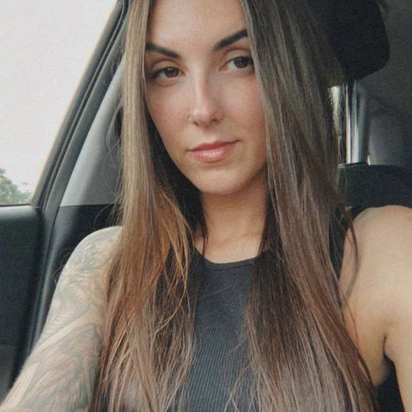 Meet your Posher, Lau - Picture 1 of 1